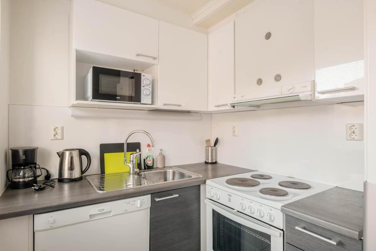 Norden Homes Quick & Easy Airport And City Centre Access Helsinki Exterior photo
